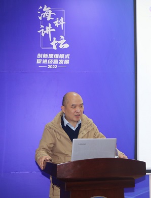讲师.jpg